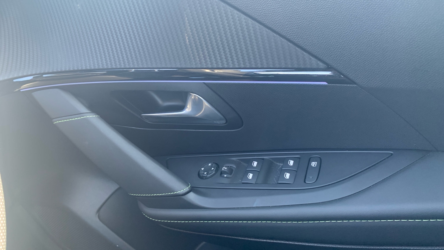 Used Peugeot 208 2022 for sale - 76500530: Photo 22