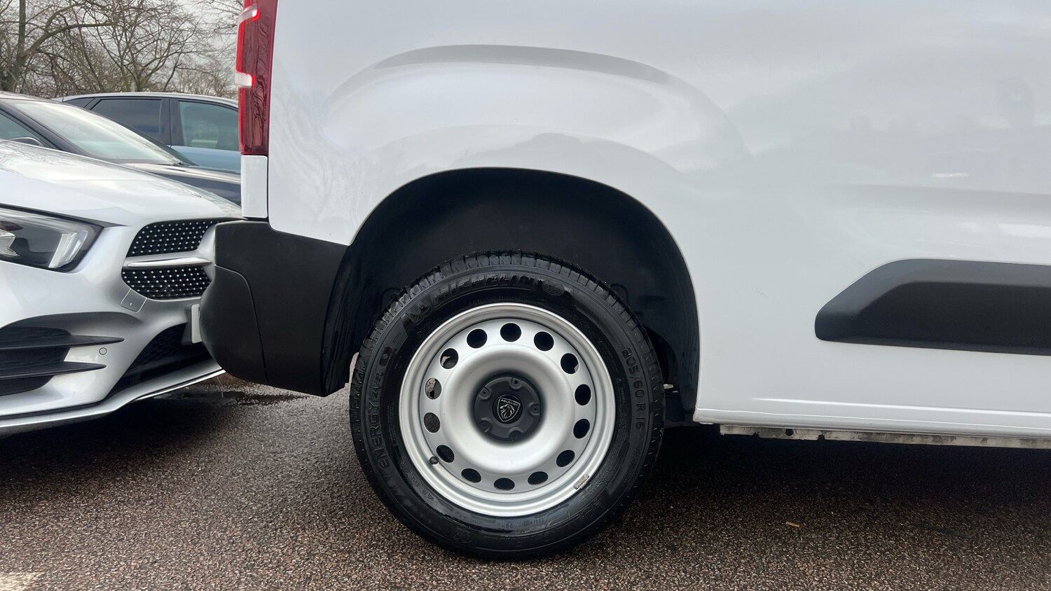 Used Peugeot Partner 2024 for sale - 77539121: Photo 16