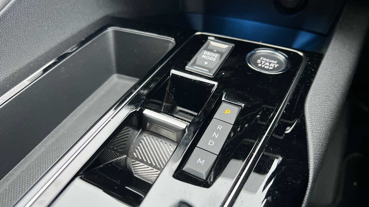 Used Peugeot 3008 2023 for sale - 77388253: Photo 20