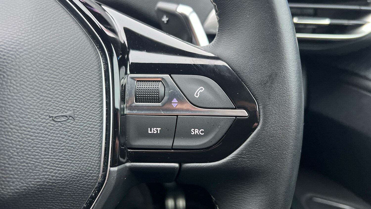 Used Peugeot 3008 2023 for sale - 77388253: Photo 24