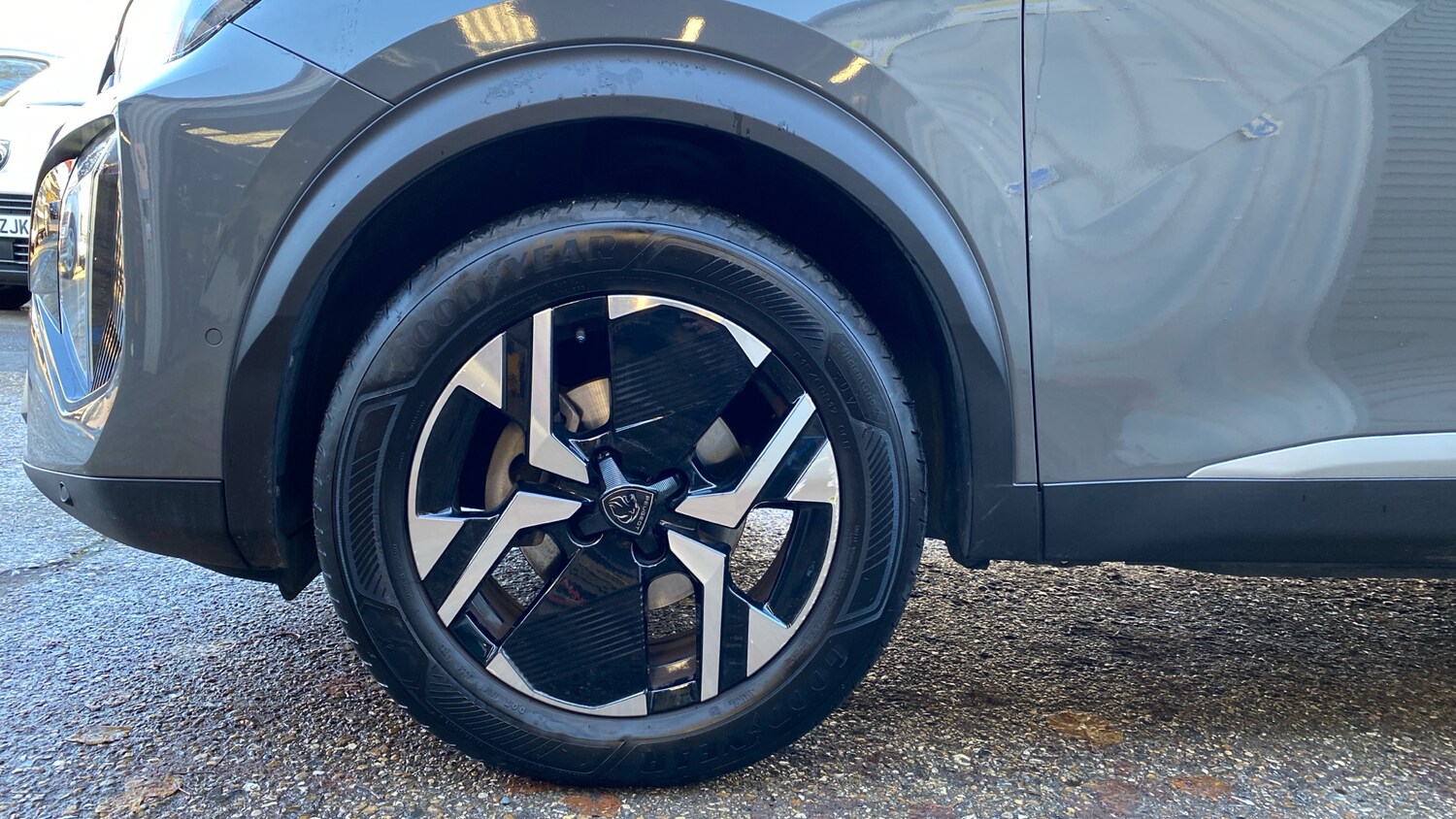 Used Peugeot 2008 2023 for sale - 76856189: Photo 15