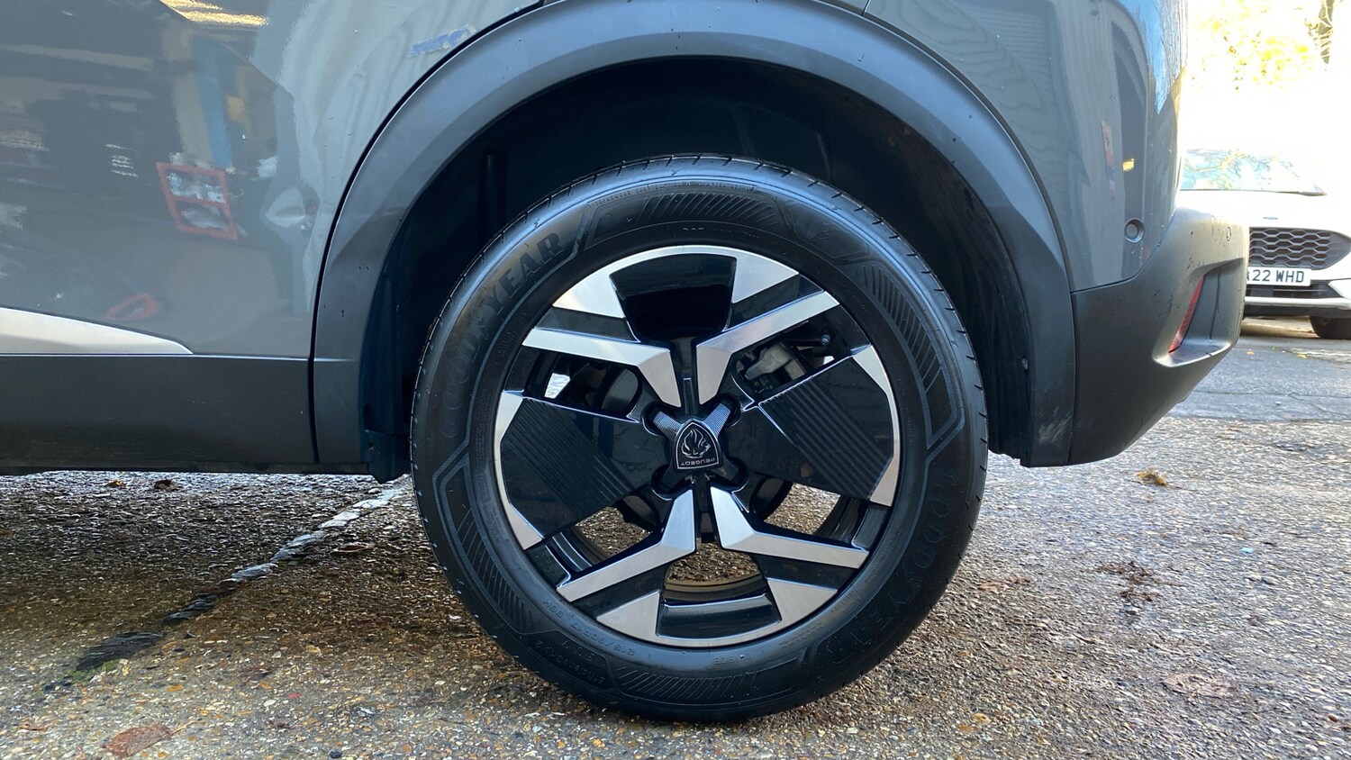 Used Peugeot 2008 2023 for sale - 76856189: Photo 16