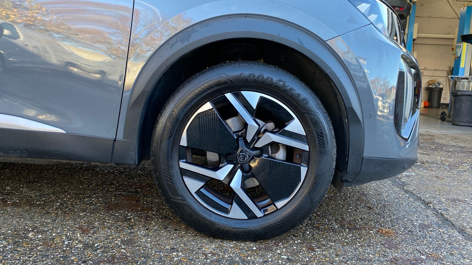 Used Peugeot 2008 2023 for sale - 76856189: Photo 18