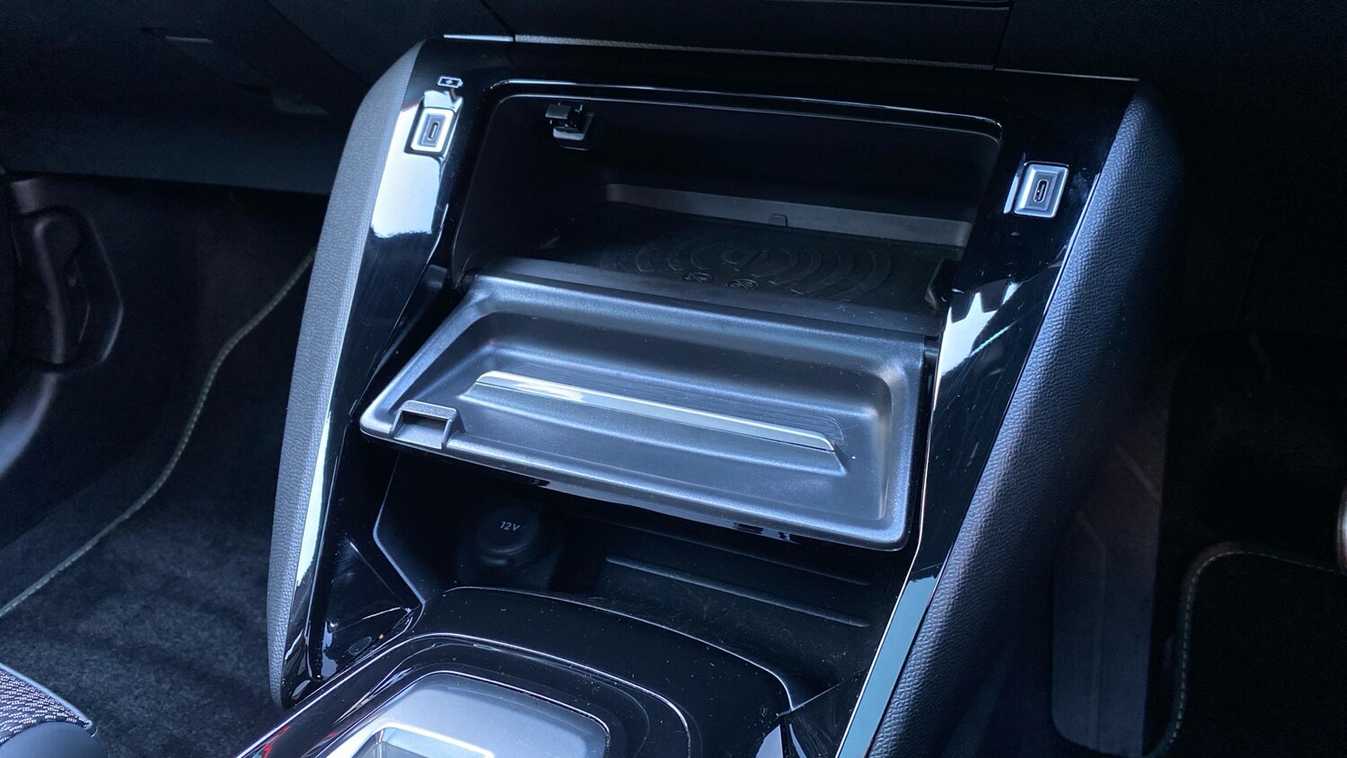 Used Peugeot 2008 2023 for sale - 76856189: Photo 36