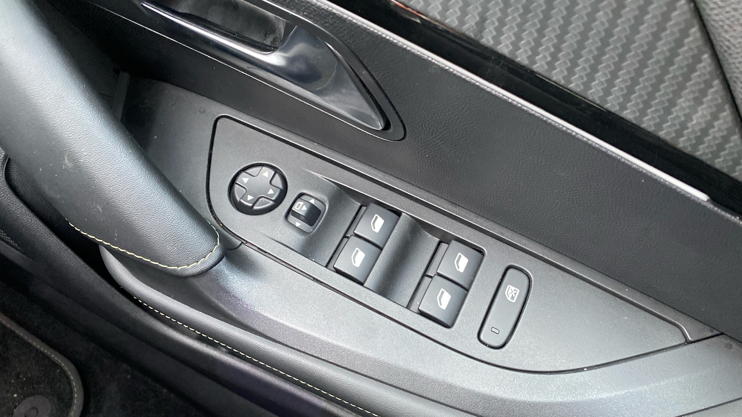 Used Peugeot 2008 2024 for sale - 76500504: Photo 22