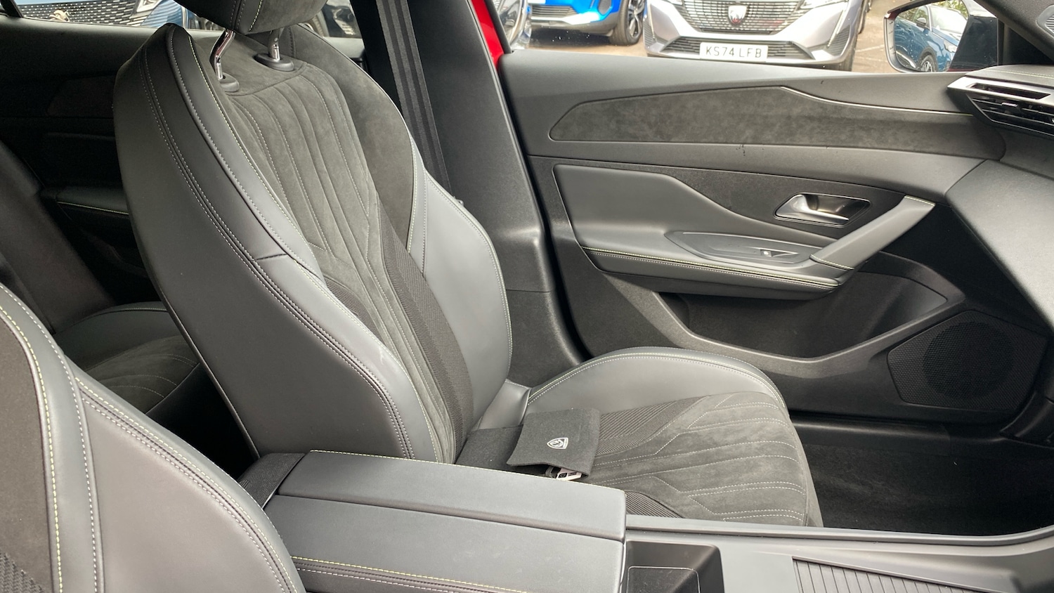 Used Peugeot 408 2024 for sale - 76123588: Photo 42