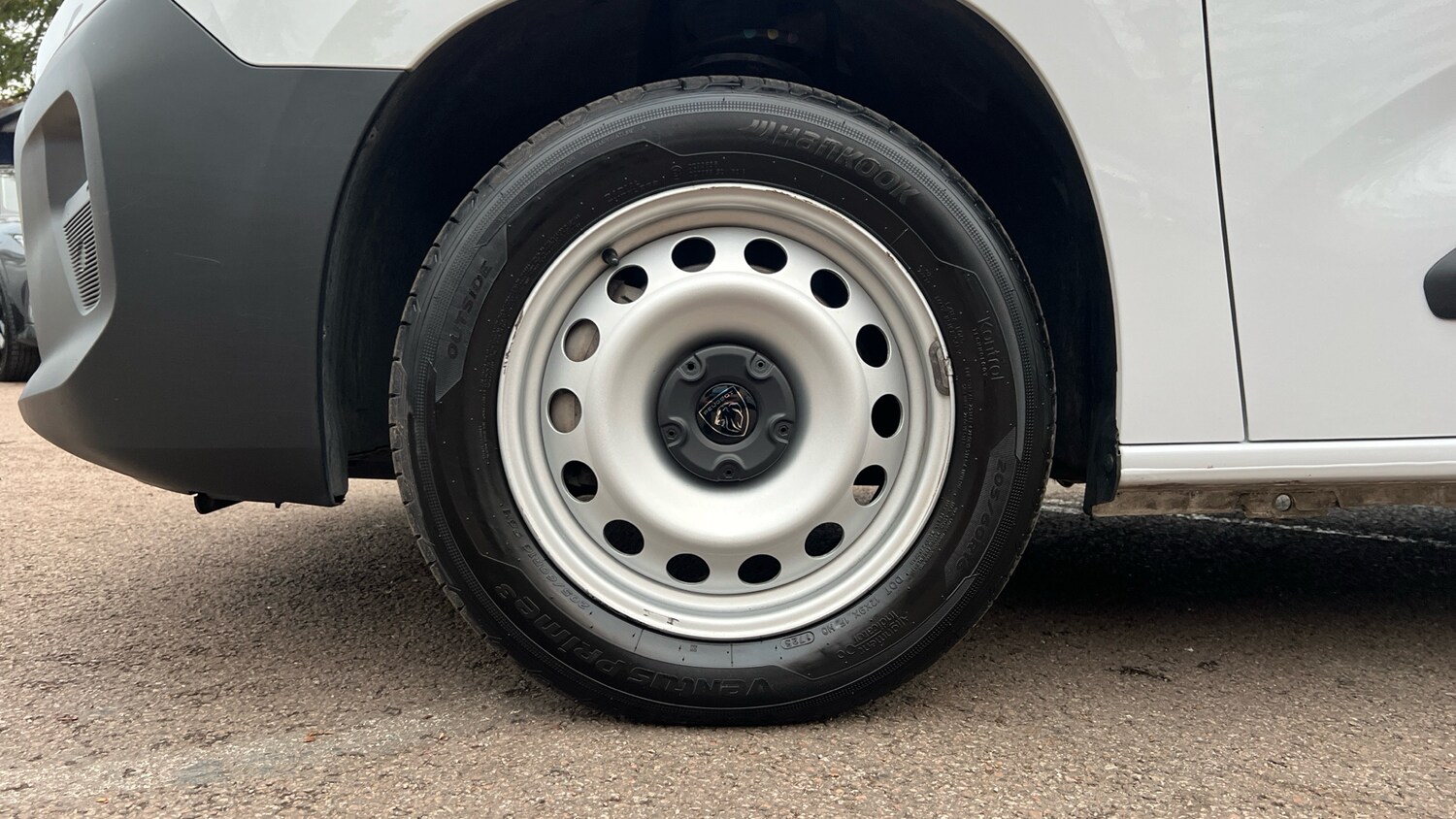 Used Peugeot Partner 2025 for sale - 76574292: Photo 17