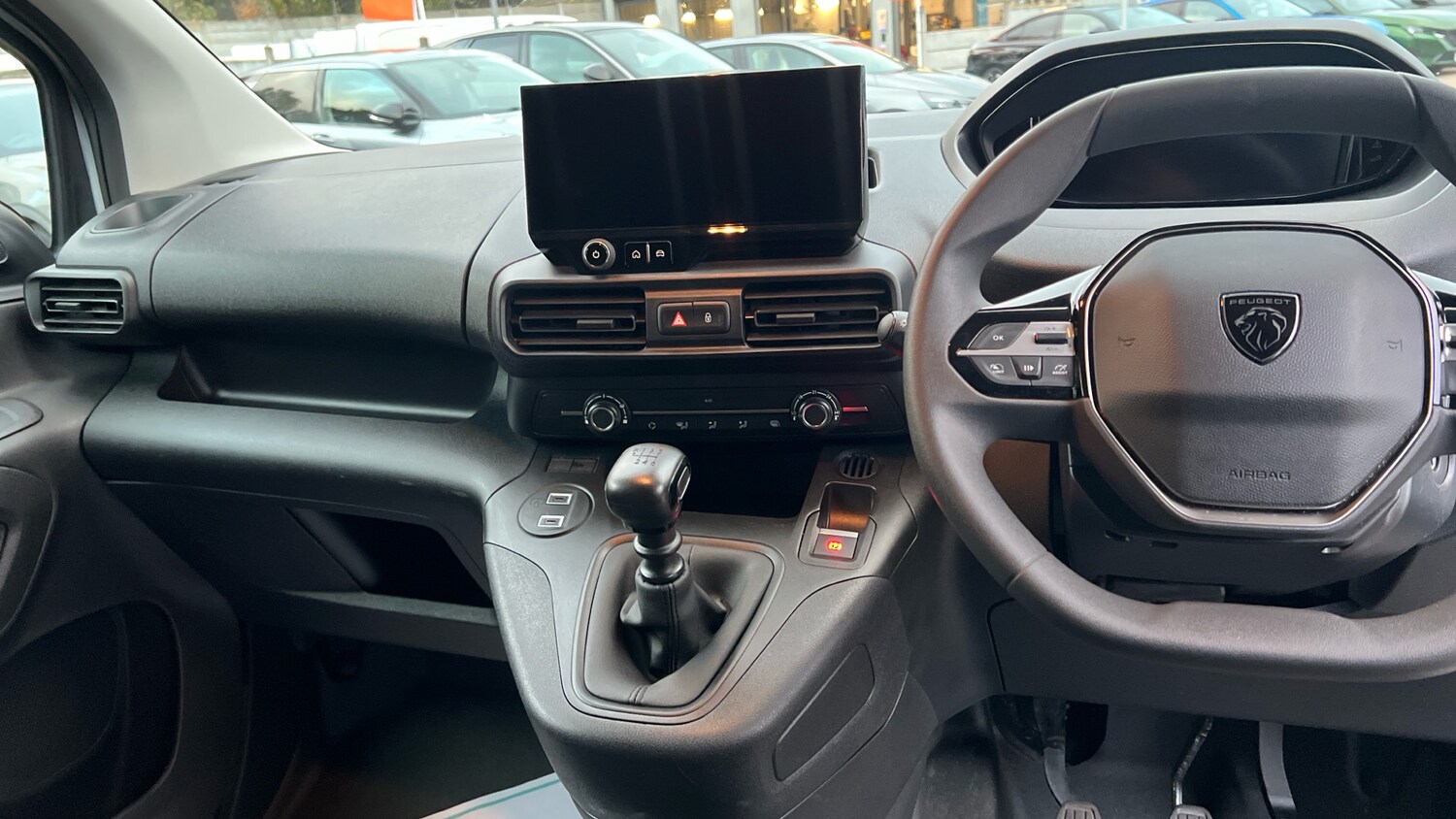 Used Peugeot Partner 2025 for sale - 76574292: Photo 4