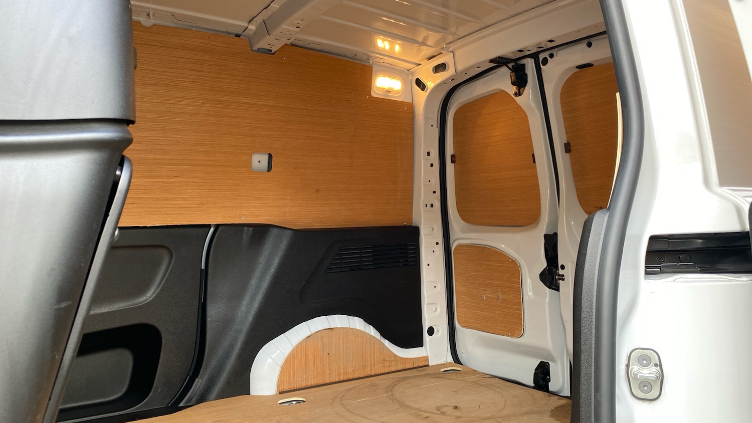 Vehicle 29