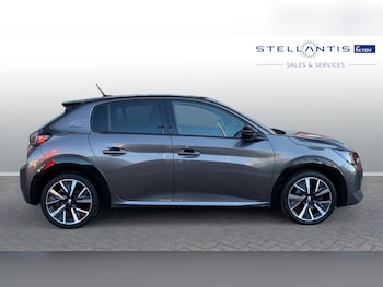 Used Peugeot 208 2022 for sale - 75758018: Photo