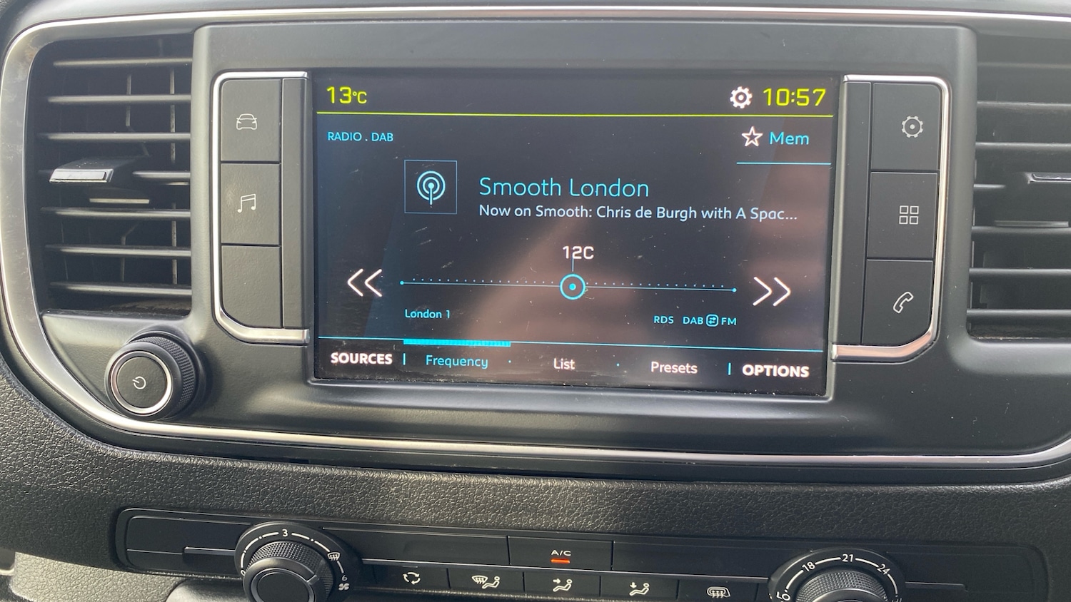 Used Peugeot Expert 2023 for sale - 76772546: Photo 28