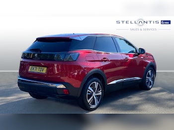Used Peugeot 3008 2021 for sale - 76061496: Photo 3