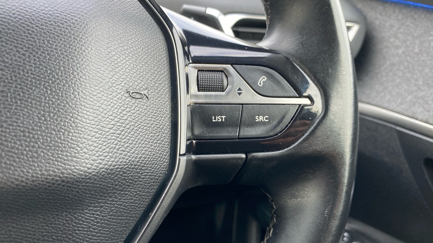 Used Peugeot 3008 2021 for sale - 76586418: Photo 24