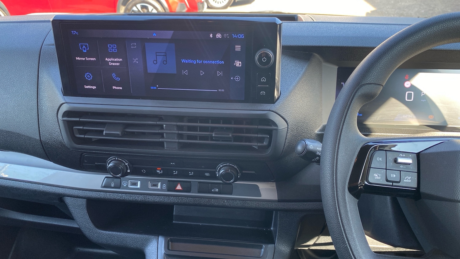 Used Peugeot Expert 2025 for sale - 77959121: Photo 10