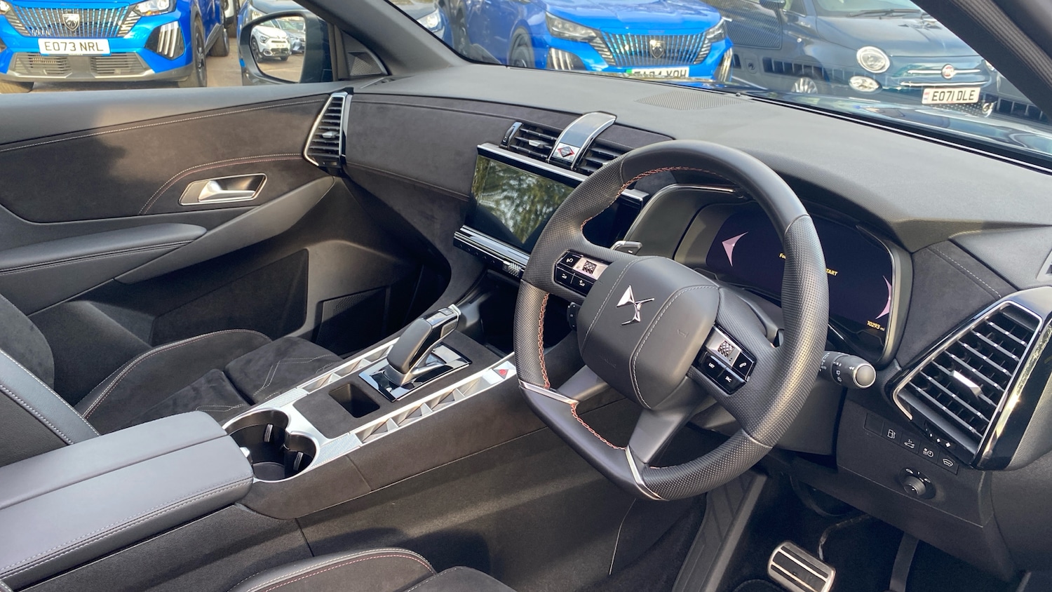 Used DS Automobiles DS 7 2024 for sale - 76574330: Photo 11