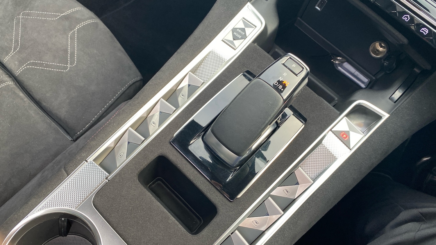 Used DS Automobiles DS 7 2024 for sale - 76574330: Photo 22