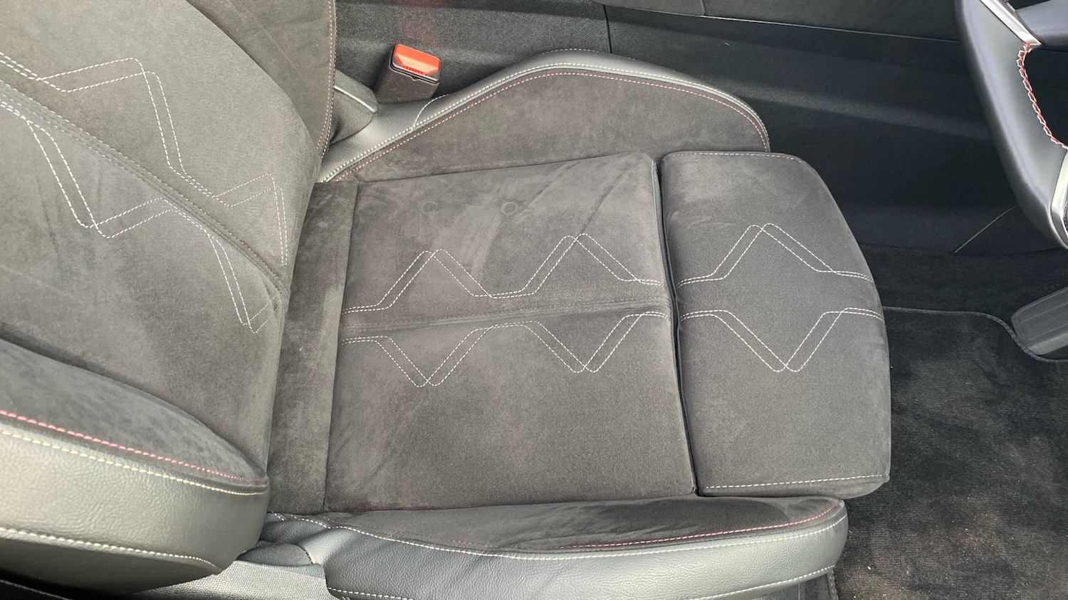 Used DS Automobiles DS 7 2024 for sale - 76574330: Photo 34