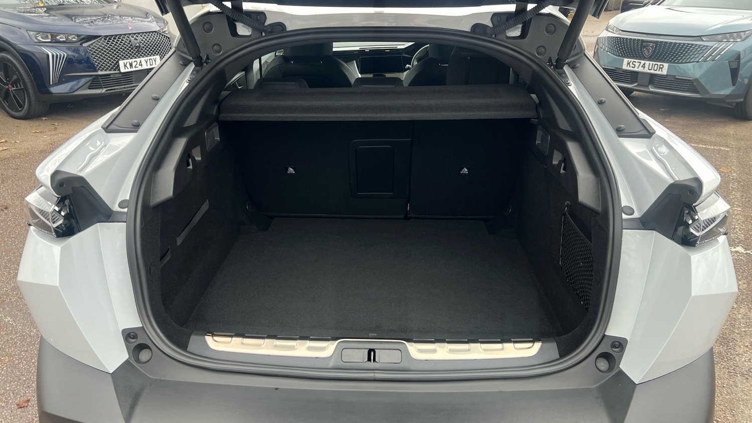 Used Peugeot 408 2024 for sale - 76887919: Photo 19