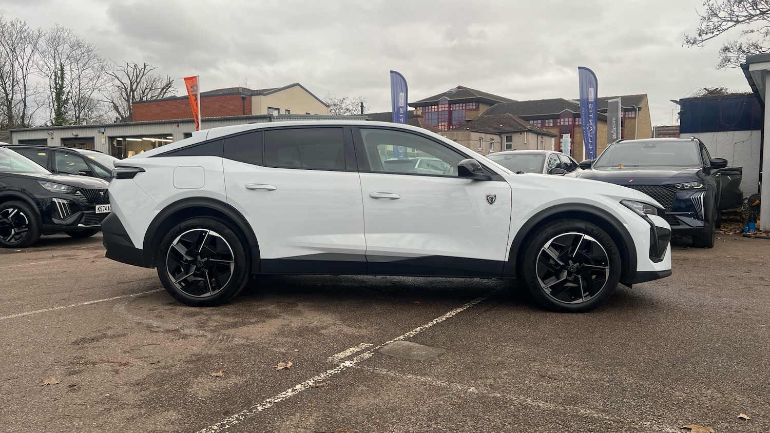Used Peugeot 408 2024 for sale - 76887919: Photo 2
