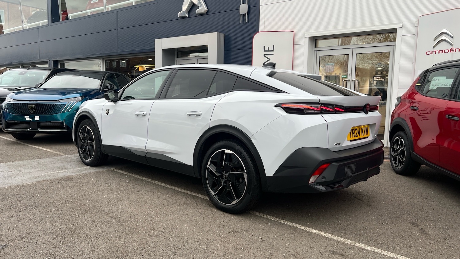 Used Peugeot 408 2024 for sale - 76887919: Photo 5