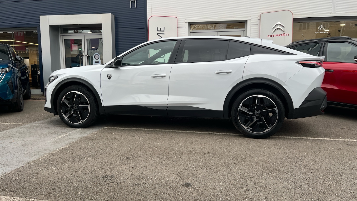 Used Peugeot 408 2024 for sale - 76887919: Photo 6