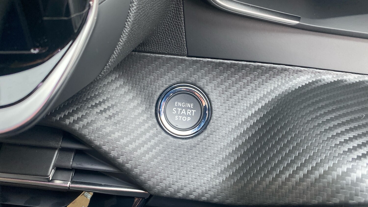 Used Peugeot 2008 2025 for sale - 78171973: Photo 40