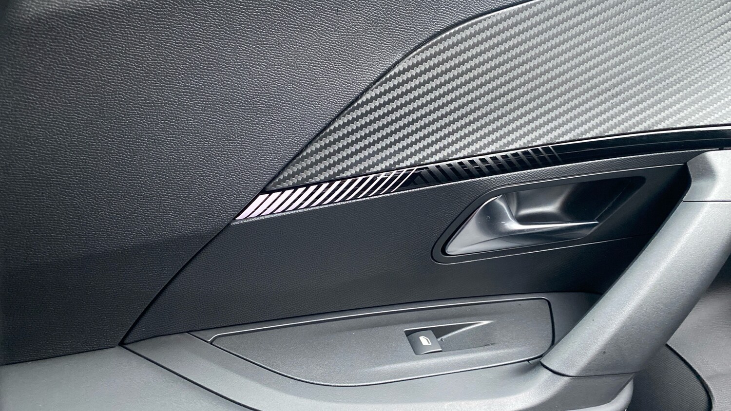 Used Peugeot 2008 2025 for sale - 78171973: Photo 41