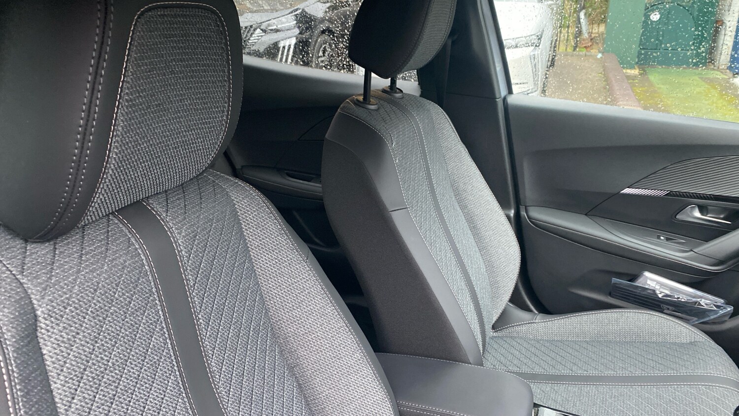 Used Peugeot 2008 2025 for sale - 78171973: Photo 42