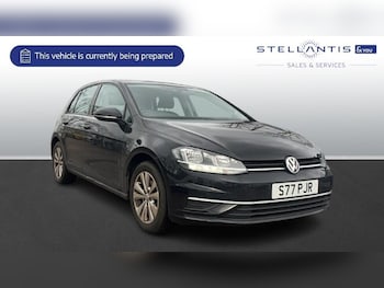 Used Volkswagen Golf 2017 for sale - 77484832: Photo