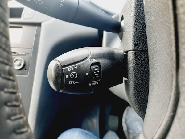 Used Peugeot 5008 2012 for sale - 75965061: Photo 25