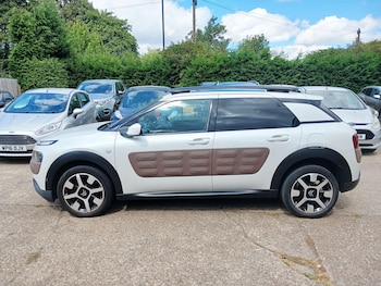 Used Citroen C4 Cactus 2015 for sale - 79471844: Photo