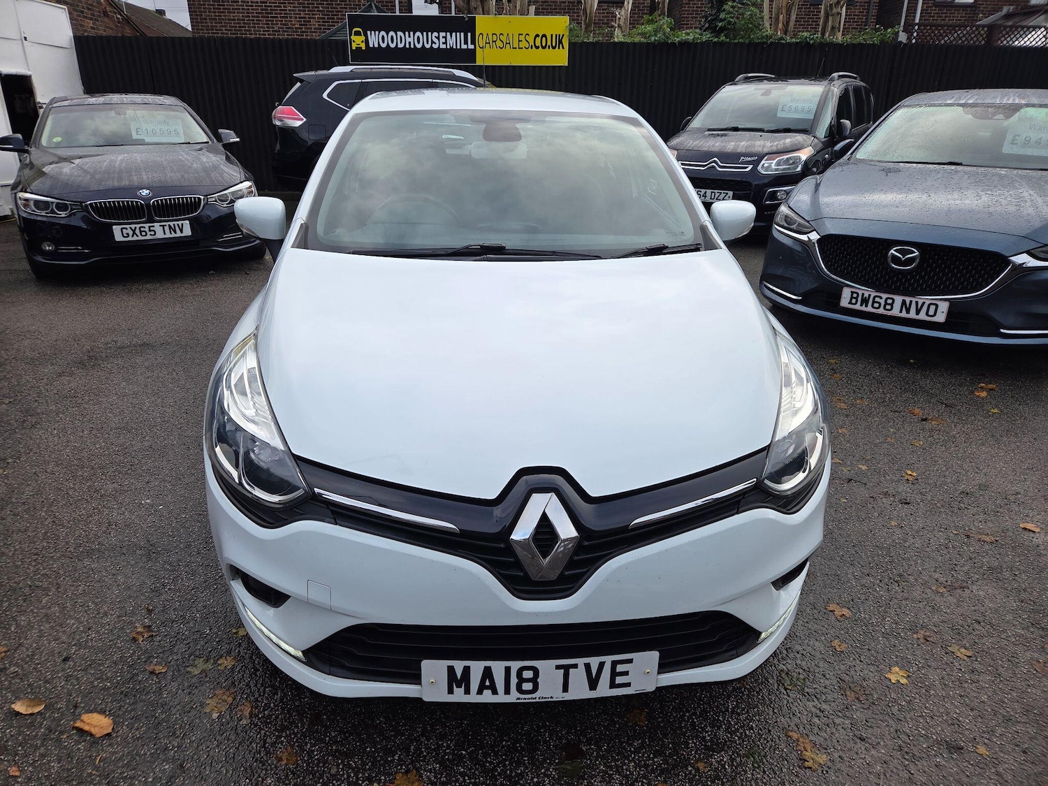 Used Renault Clio 2018 for sale - 76658862: Photo 2