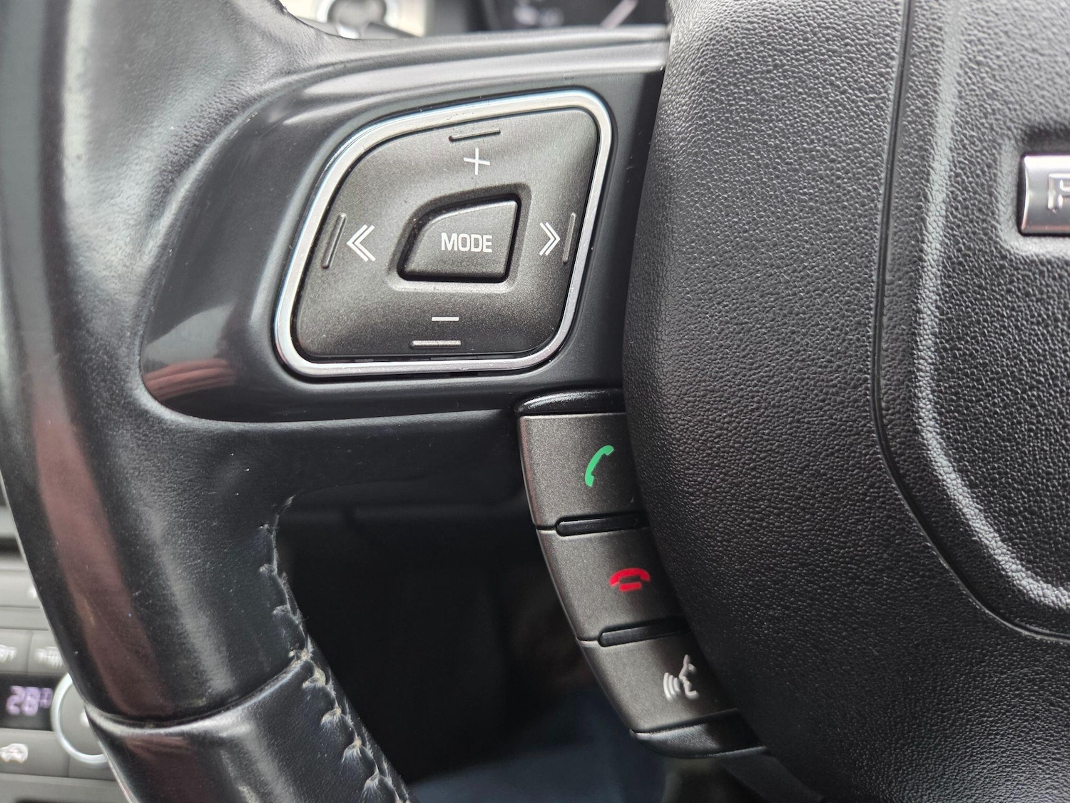 Used Land Rover Range Rover Evoque 2013 for sale - 76349334: Photo 11