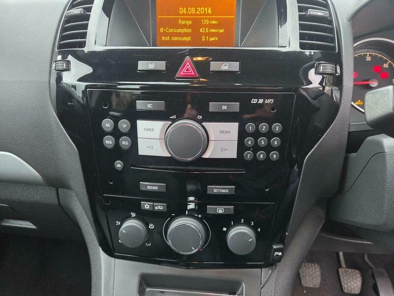 Used Vauxhall Zafira 2014 for sale - 76549520: Photo 16