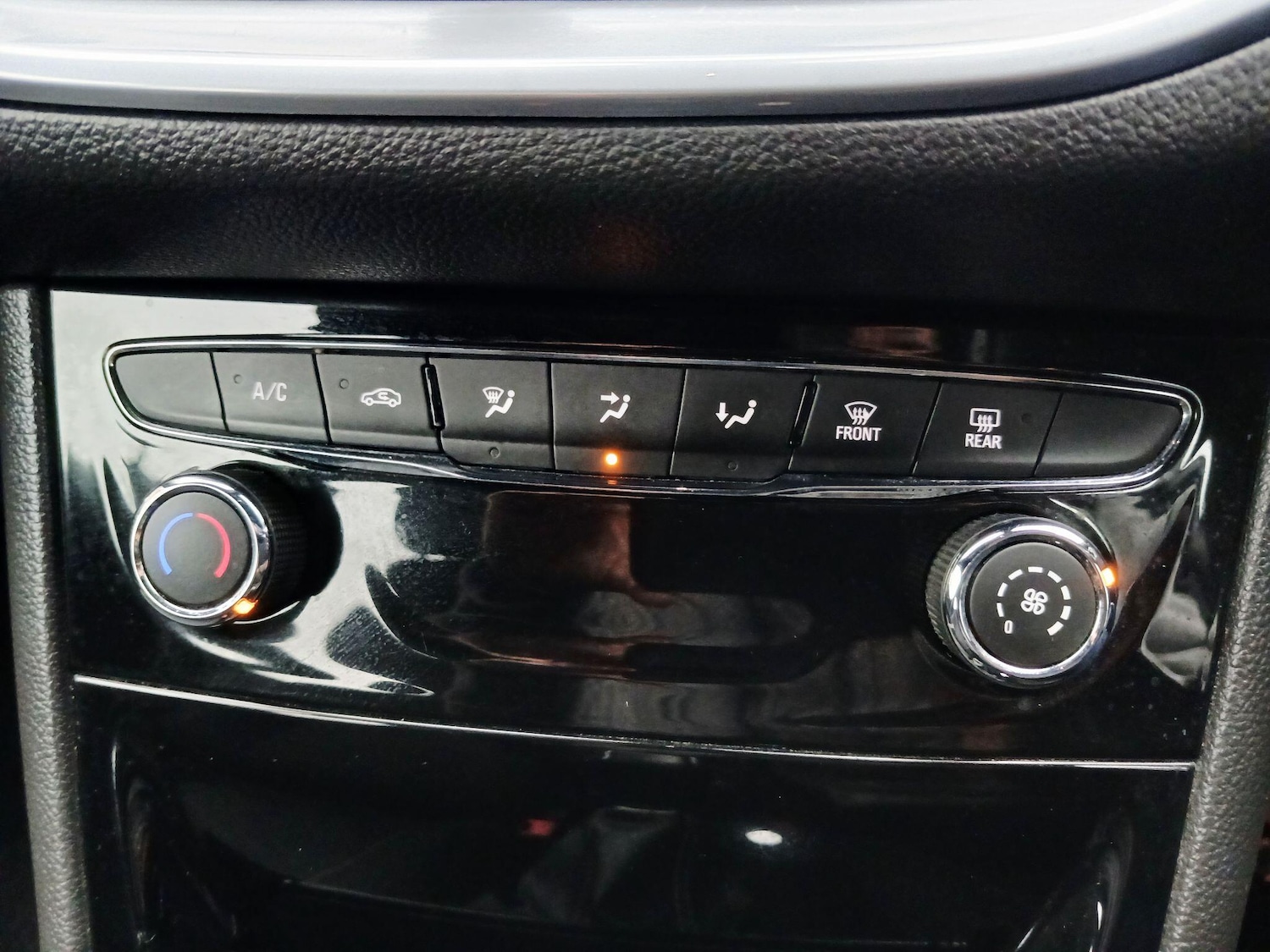 Used Vauxhall Astra 2015 for sale - 76989697: Photo 26