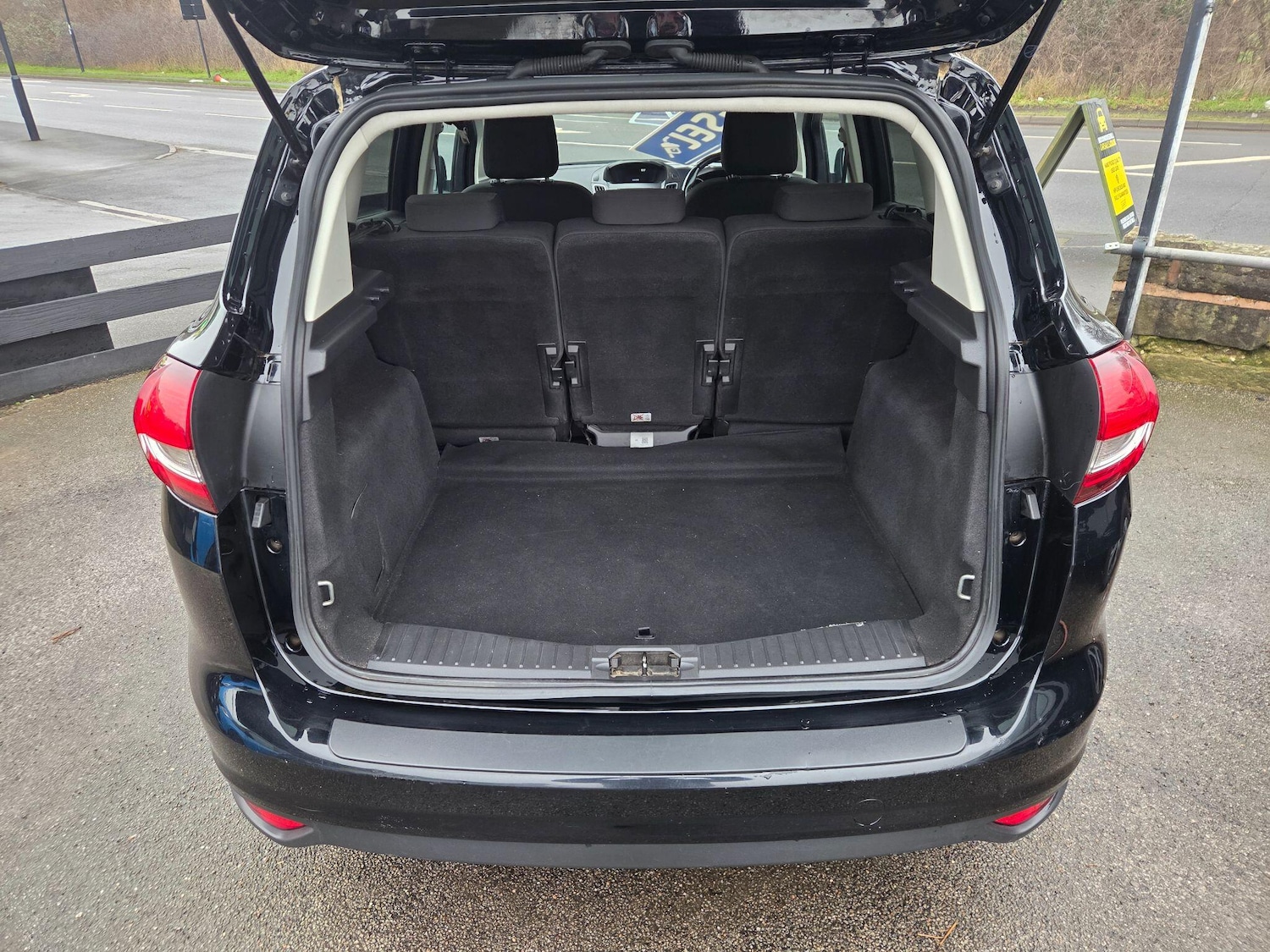 Used Ford C-Max 2016 for sale - 77020934: Photo 20