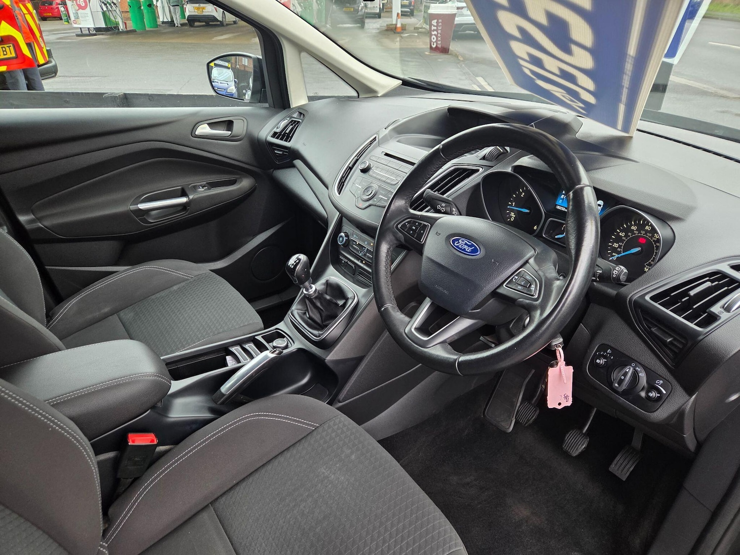 Used Ford C-Max 2016 for sale - 77020934: Photo 6