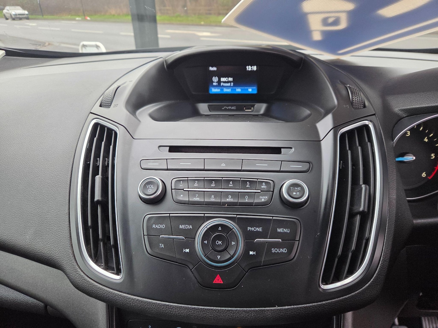 Used Ford C-Max 2016 for sale - 77020934: Photo 7