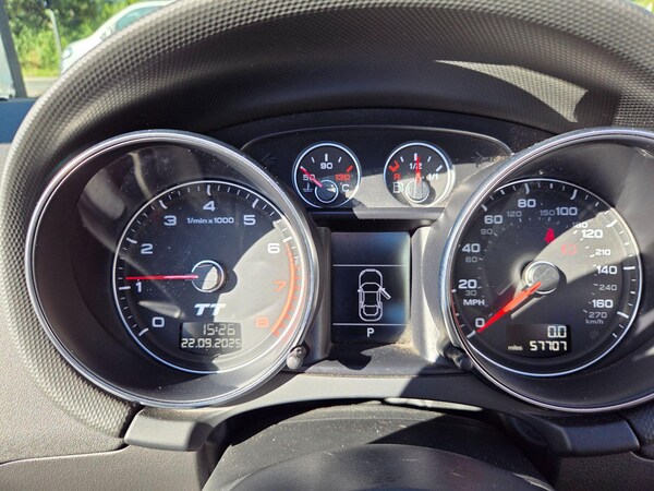 Used Audi TT 2010 for sale - 76020670: Photo 23