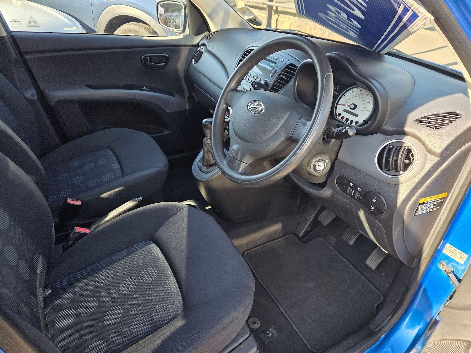 Used Hyundai i10 2009 for sale - 77754298: Photo 8