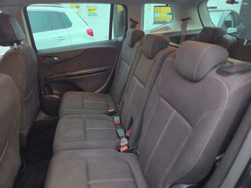 Used Vauxhall Zafira 2015 for sale - 77657891: Photo 11