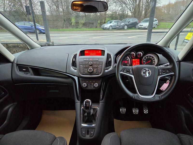Used Vauxhall Zafira 2015 for sale - 77657891: Photo 9