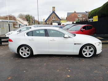 Used Jaguar XE 2016 for sale - 76989780: Photo