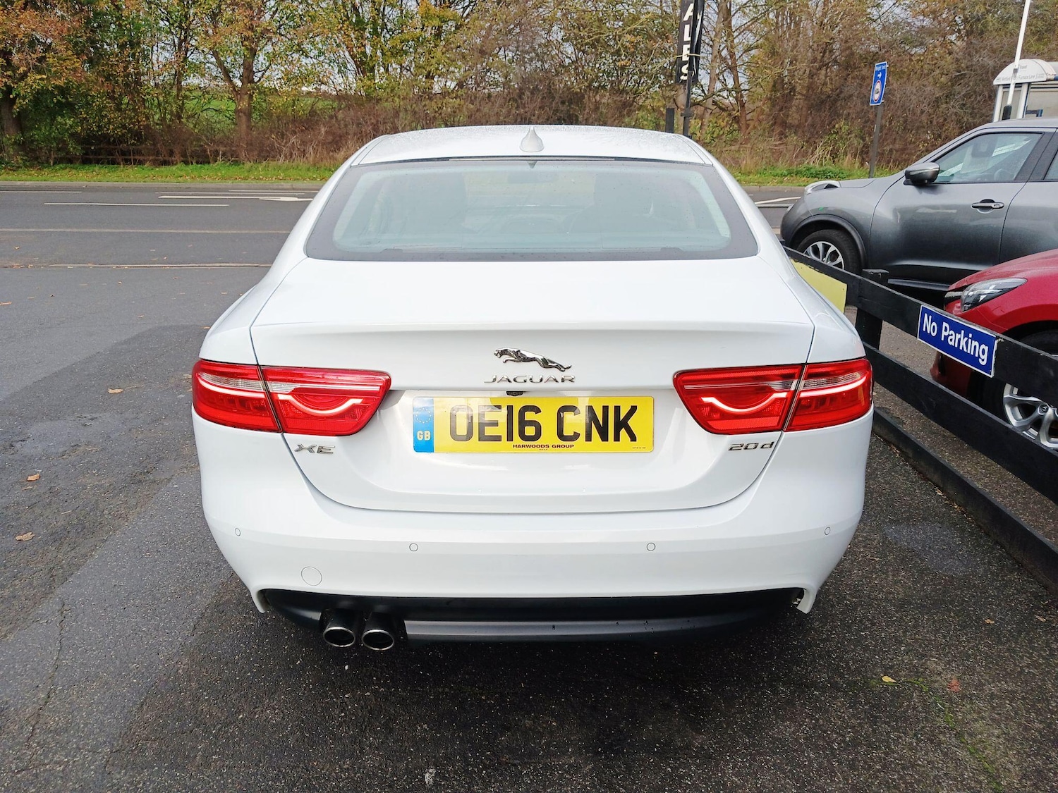 Used Jaguar XE 2016 for sale - 76989780: Photo 7