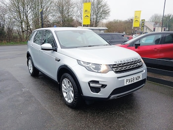 Used Land Rover Discovery Sport 2018 for sale - 77682920: Photo