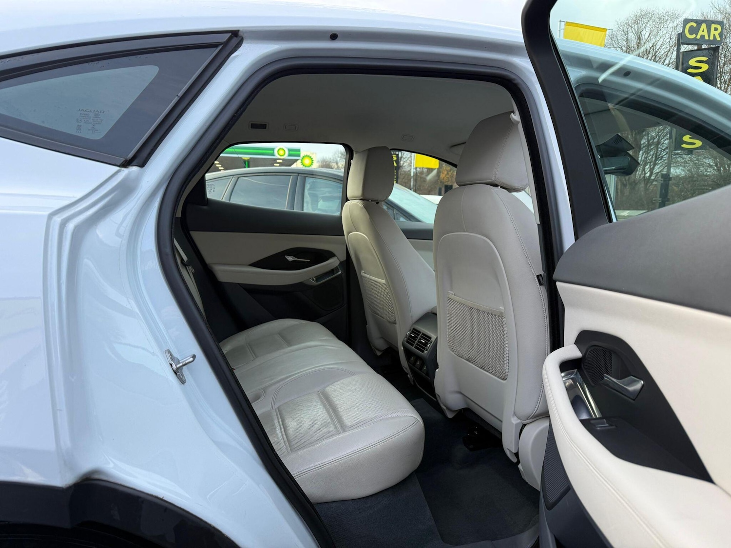 Used Jaguar E-Pace 2018 for sale - 76727470: Photo 11