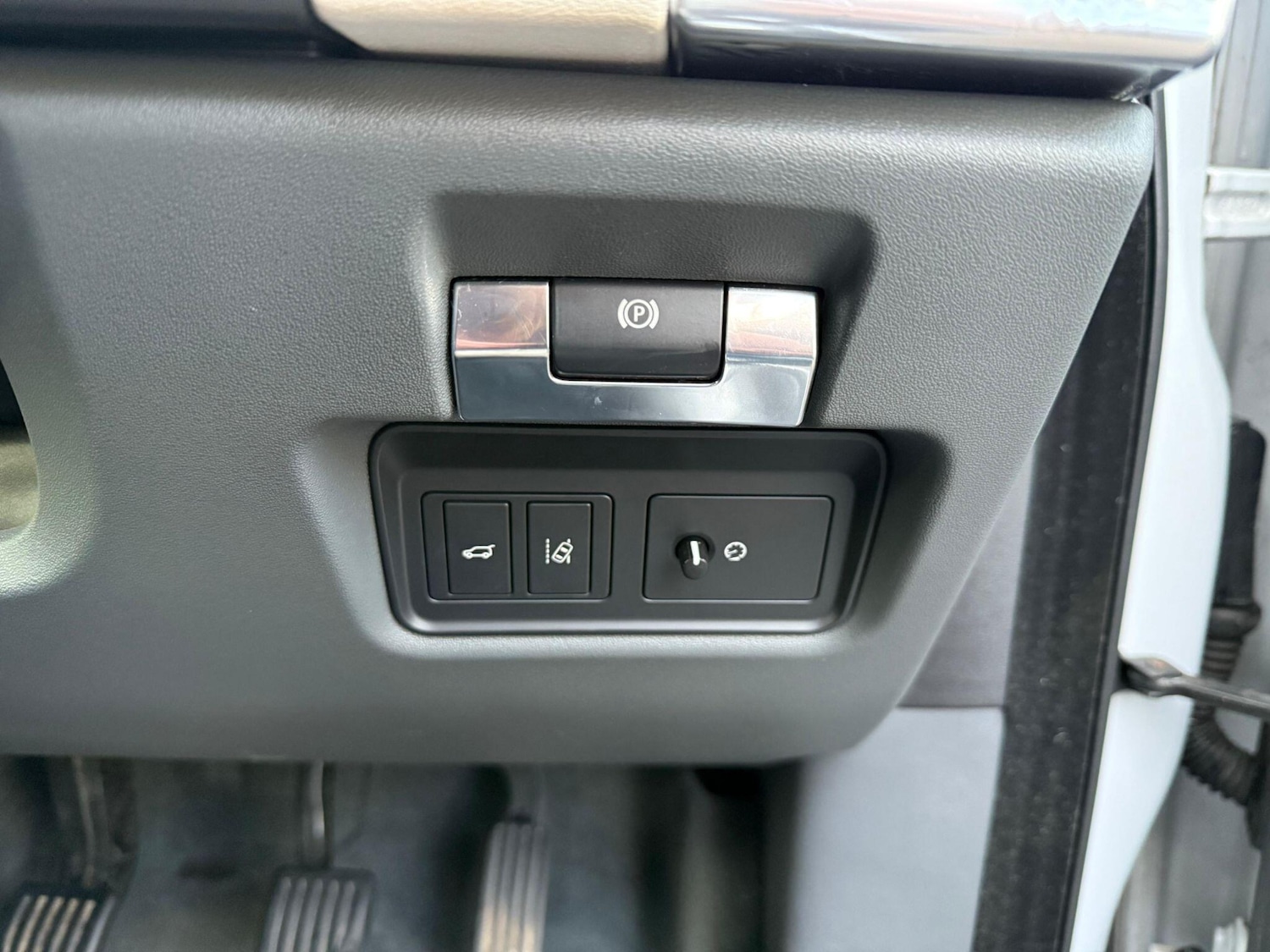 Used Jaguar E-Pace 2018 for sale - 76727470: Photo 15