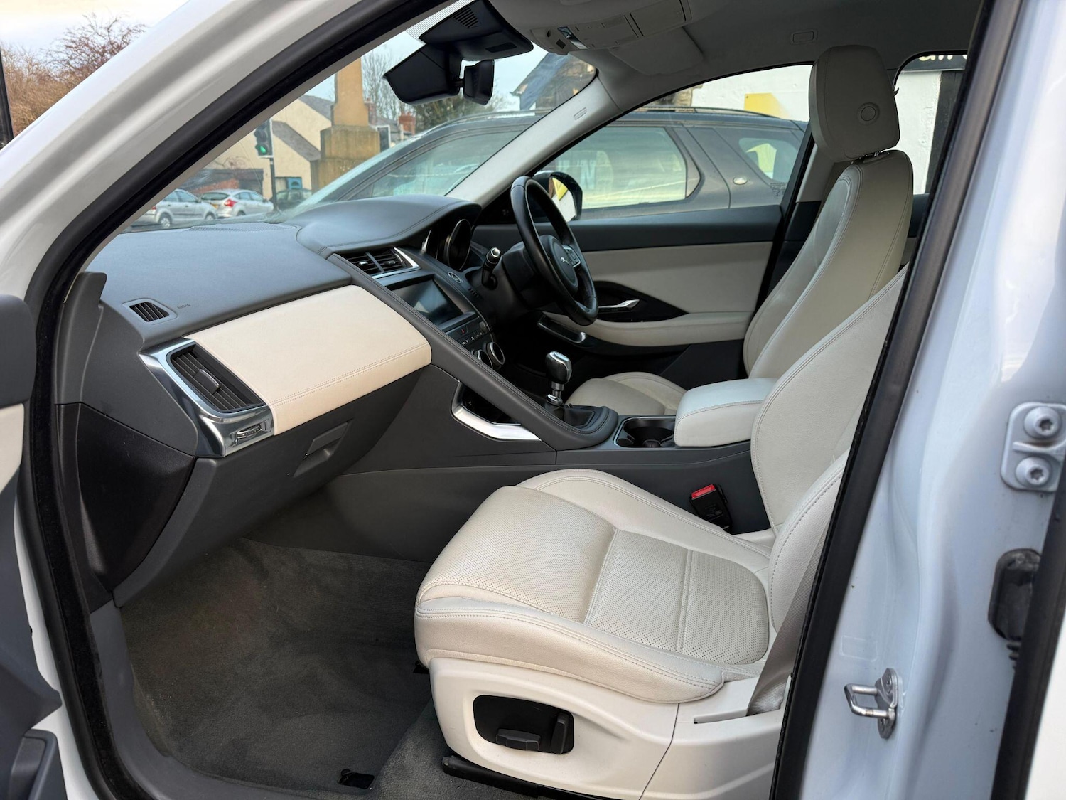 Used Jaguar E-Pace 2018 for sale - 76727470: Photo 24