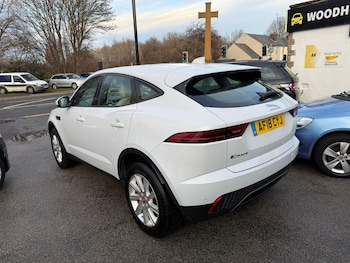 Used Jaguar E-Pace 2018 for sale - 76727470: Photo