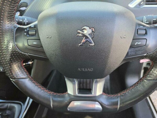Used Peugeot 2008 2018 for sale - 76326913: Photo 14
